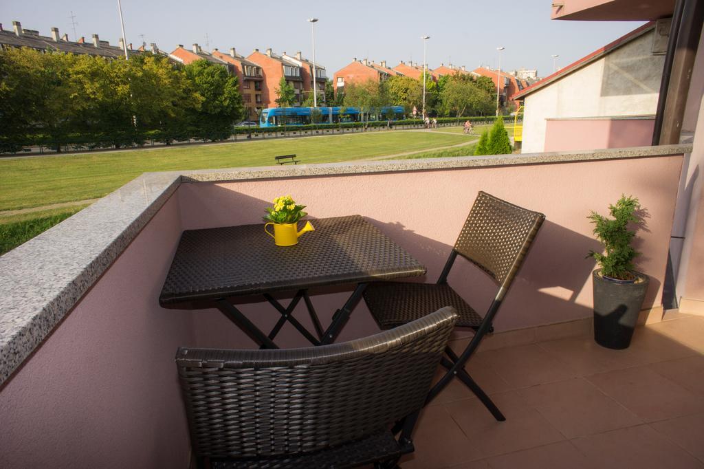 Blue Lake Apartment Zagreb Dış mekan fotoğraf
